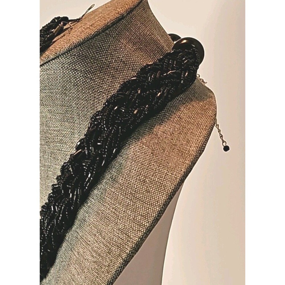 Vintage Art Deco Black Seed Bead Woven Chunky Bib Necklace & Earring Set - Picture 5 of 7